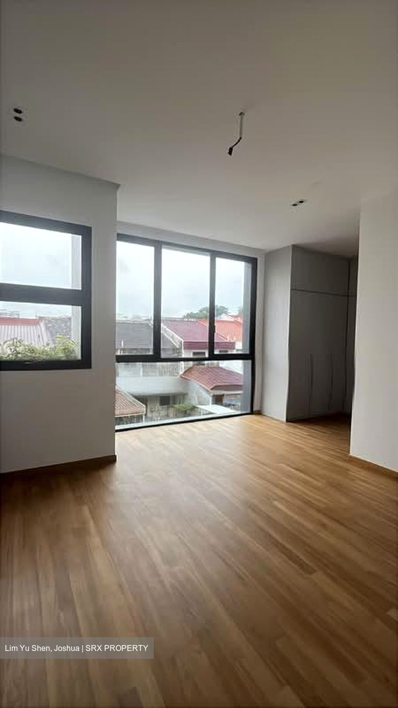 Rosyth Road (D19), Semi-Detached #557332801
